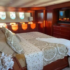 8399625_20220907101636241_1_XLARGE